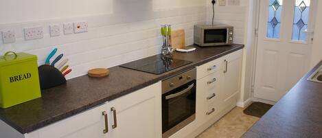 Geschirrspüler, Hochstuhl