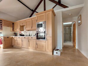 Kochgeschirr/Geschirr/Besteck