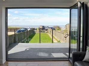 Interior - 3 bedroom accommodation in Swalecliffe, near Whitstable (Swalecliffe, near Whitstable)