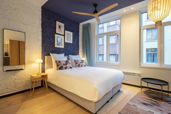 Wifi gratis y ropa de cama