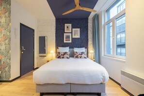 Studio, 1 Queen Bed, Non Smoking | Free WiFi, bed sheets - The Chaplain 27 (Antwerp)