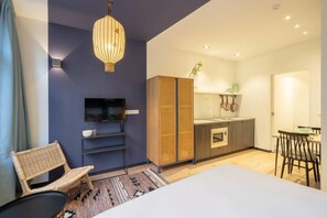 Studio, 1 Queen Bed, Non Smoking - The Chaplain 27 (Antwerp)