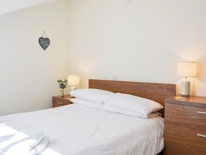 3 chambres, Wi-Fi gratuit, draps fournis