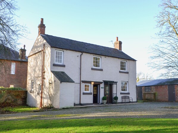Exterior - 2 bedroom accommodation in Cumwhinton, near Carlisle (Cumwhinton, near Carlisle)