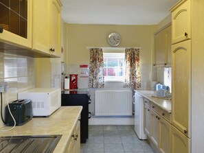 Dishwasher - 2 bedroom accommodation in Cumwhinton, near Carlisle (Cumwhinton, near Carlisle)
