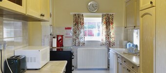 2 bedroom accommodation in Cumwhinton, near Carlisle