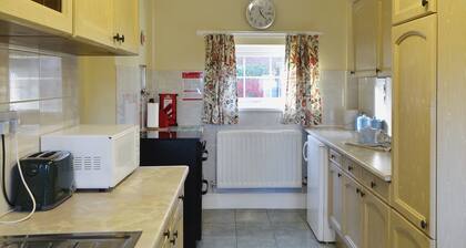 2 bedroom accommodation in Cumwhinton, near Carlisle