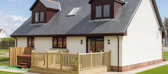 4 bedroom accommodation in Southerness, near Dumfries