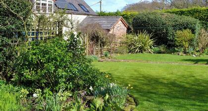 2 bedroom accommodation in Dobshill, near Chester