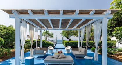 Nomad House - Strandhaus mit eigenem Pool und Whirlpool