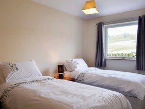 2 bedrooms, free WiFi, bed sheets - 2 bedroom accommodation in Buxton (Buxton)