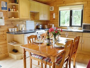 High chair, cookware/dishes/utensils