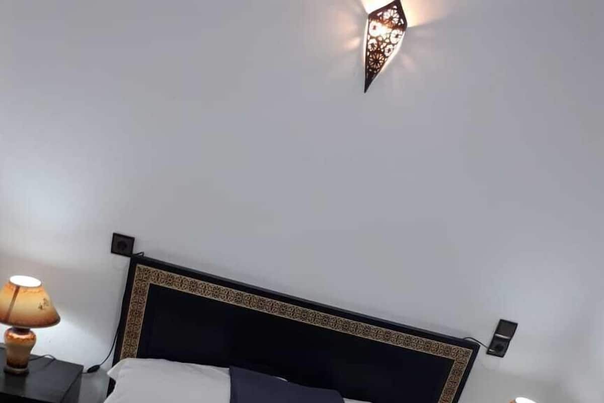 Apartment, Smoking (Holidays) | Langsir/tirai gelap terus, seterika/papan seterika, Wi-fi percuma 