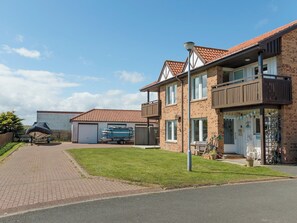 Exterior - 2 bedroom accommodation in Beadnell (Beadnell)