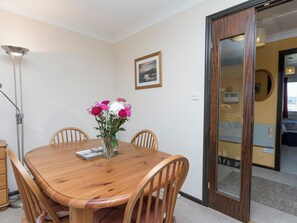 Dining - 2 bedroom accommodation in Beadnell (Beadnell)
