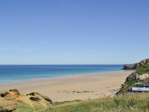 Beach - 3 bedroom accommodation in St Mawgan, near Newquay (St Mawgan, near Newquay)