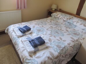 4 habitaciones, wifi gratis y ropa de cama