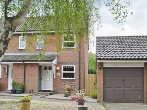 Exterior - 2 bedroom accommodation in Wells-next-the-Sea (Wells-next-the-Sea)