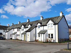 Exterior - 2 bedroom accommodation in Keswick (Keswick)