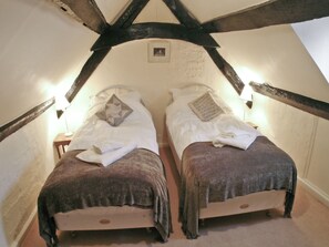 6 camere, Wi-Fi gratuito, lenzuola