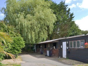 Exterior - 2 bedroom accommodation in Polson, nr. Launceston (Polson, nr. Launceston)