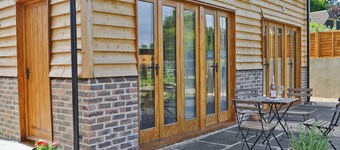 2 bedroom accommodation in Sheffield Park
