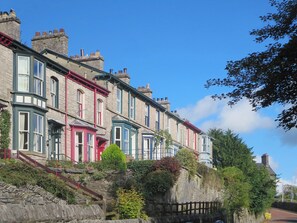 Exterior - 3 bedroom accommodation in Kendal (Kendal)