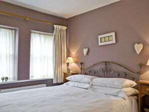 2 quartos, Wi-Fi de cortesia, roupa de cama