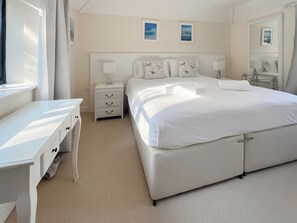 3 habitaciones, wifi gratis y ropa de cama 
