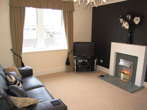 Living area - 2 bedroom accommodation in Keswick (Keswick)