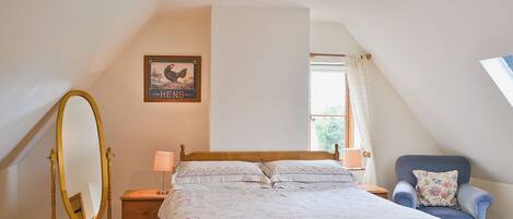 2 bedrooms, bed sheets