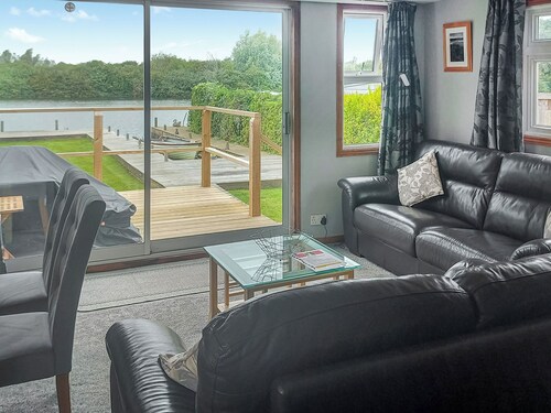 2 bedroom accommodation in Brundall, near Norwich