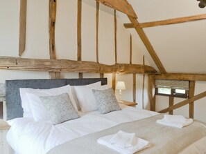 5 chambres, Wi-Fi gratuit, draps fournis