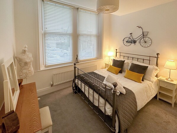 3 bedrooms, free WiFi, bed sheets