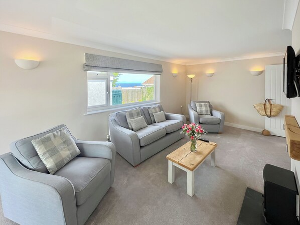Living area - 2 bedroom accommodation in Port Isaac (Port Isaac)