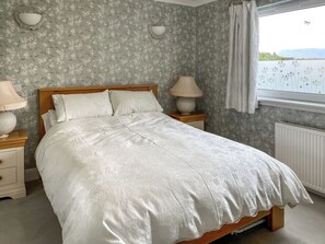 1 bedroom, free WiFi, bed sheets - 1 bedroom accommodation in Balfron, near Drymen Loch Lomond & The Trossachs (Balfron, near Drymen Loch Lomond & The Trossachs)