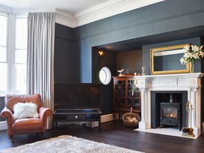 Interior - Scarborough Esplanade (Scarborough)