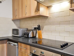 Dishwasher - Bleaberry- Hewetson Court (Keswick)
