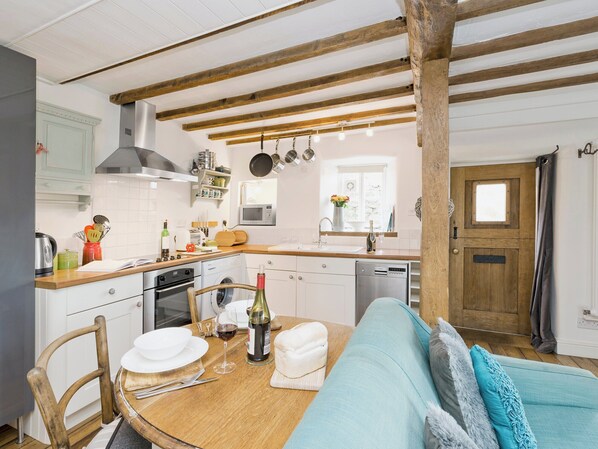 Dishwasher - The Wee House on the Hill (Wirksworth, near Matlock)