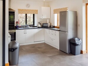 Dishwasher, high chair