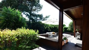 Terrace/patio - Design Cottage with Pool and Parking (Roma)