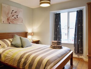 4 bedrooms, free WiFi, bed sheets