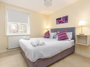 4 Schlafzimmer, kostenloses WLAN, Bettwäsche, Rollstuhlgeeignet