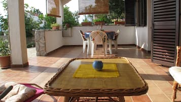 apartman (Ground Floor) | Erkély