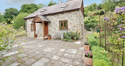 1 bedroom accommodation in Lurkenhope, near Knighton