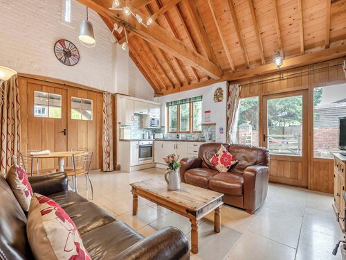 1 bedroom accommodation in Arlingham, near Frampton-on-Severn