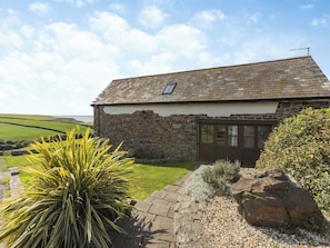 Exterior - 3 bedroom accommodation in Hartland Point (Hartland Point)
