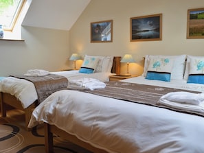 2 bedrooms, free WiFi, bed sheets