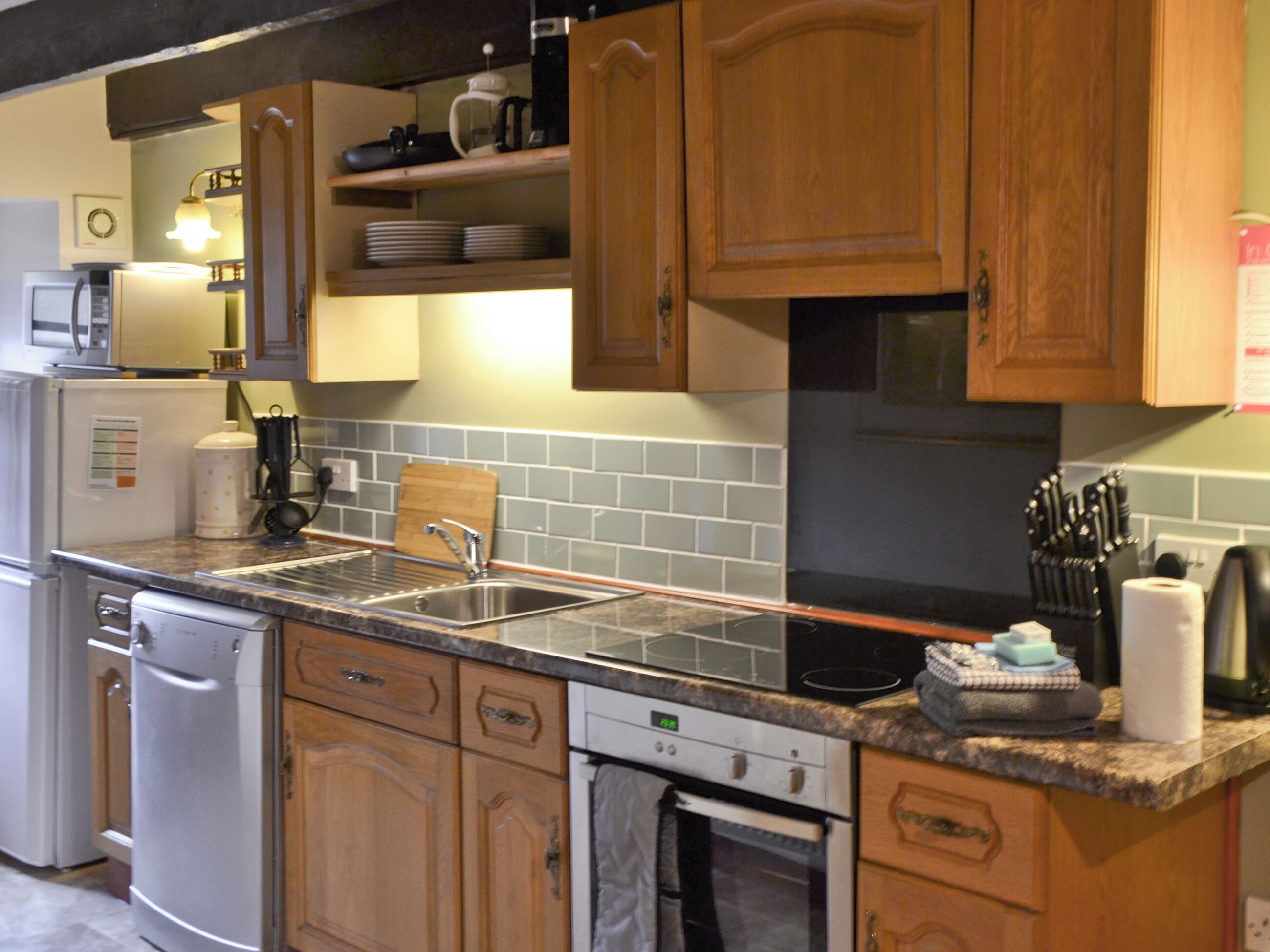 Dishwasher, high chair