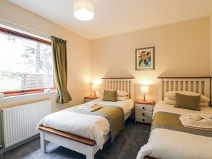 3 chambres, Wi-Fi gratuit, draps fournis